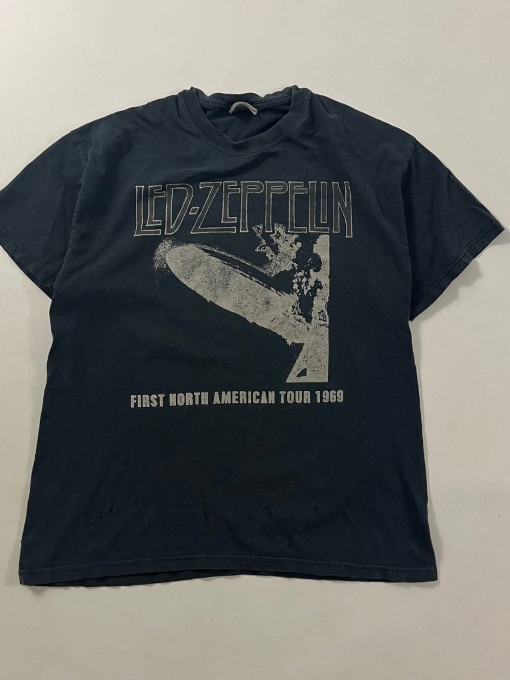 Led Zeppelin First North American Tour 1969 Faded Black Band Tee L